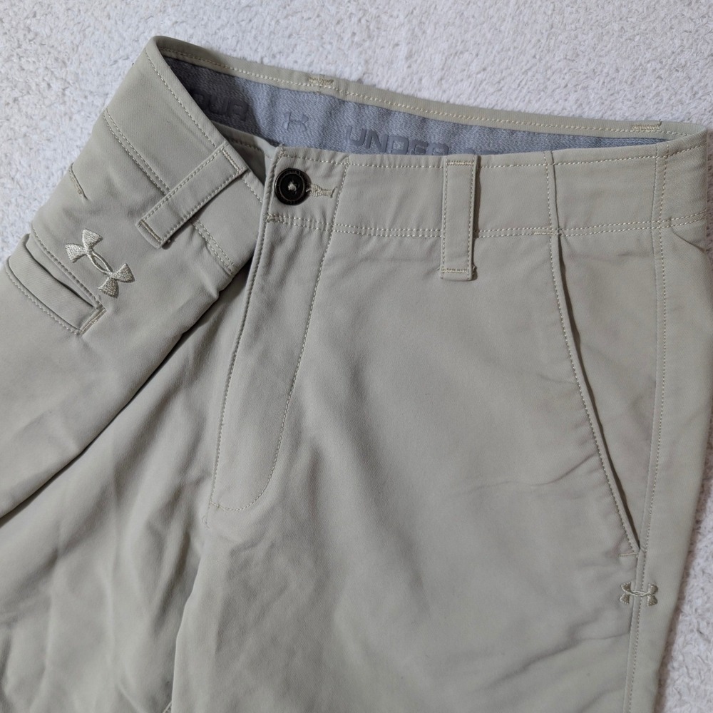 Under Armour Shorts Mens 32/10 Tan Stretch HeatGear Golf MATCH PLAY 1253487